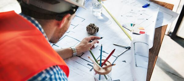 Строитель за работой - Sputnik Абхазия