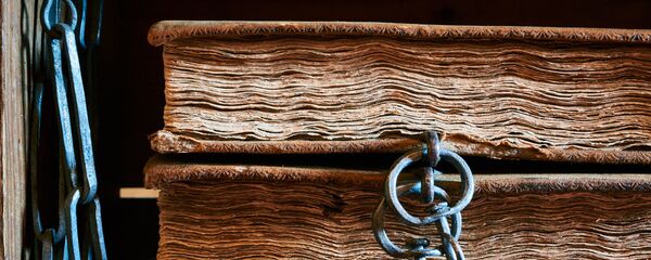 Снимок в библиотеке Колледжа Иисуса в Кембридже фотографа Sara Rawlinson, попавший в шортлист конкурса Historic Photographer of The Year 2018 Снимок в библиотеке Колледжа Иисуса в Кембридже фотографа Sara Rawlinson, попавший в шортлист конкурса Historic Photographer of The Year 2018 - Sputnik Аҧсны