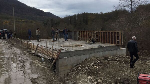 Инспекция строительства мостов в Очамчирском районе - Sputnik Аҧсны