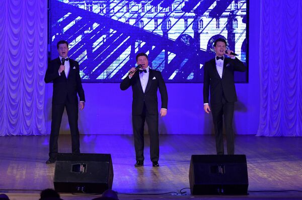 От оперетты до песен из кино: в Сухуме прошел проект Новые голоса От оперетты до песен из кино: в Сухуме прошел проект Новые голоса - Sputnik Абхазия