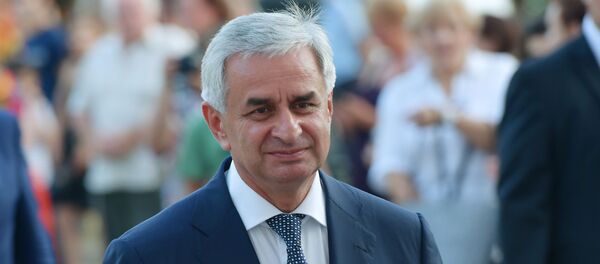 Президент Республики Абхазия Рауль Хаджимба Президент Республики Абхазия Рауль Хаджимба - Sputnik Аҧсны