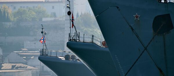 В Крыму объявили трехдневный траур в связи с трагедией в Керчи - Sputnik Абхазия