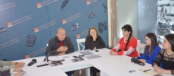 Брифинг Союза журналистов Абхазии Брифинг Союза журналистов Абхазии - Sputnik Абхазия