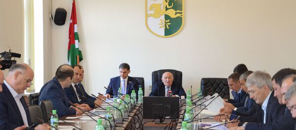 Заседание парламента Заседание парламента - Sputnik Аҧсны