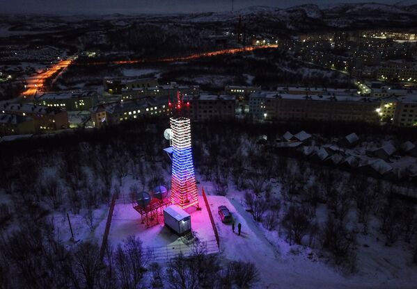 Передающая башня Ура в поселке Видяево Мурманской области - Sputnik Абхазия