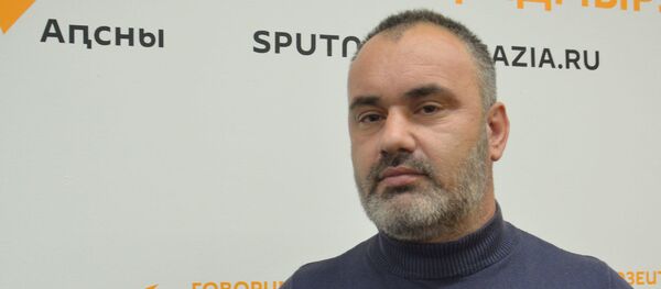 аԥсадгьыл ахь ахынҳәразы аминистрра асоциалтә-бзазаратә ҟәша аиҳабы Алиас Нанба  аԥсадгьыл ахь ахынҳәразы аминистрра асоциалтә-бзазаратә ҟәша аиҳабы Алиас Нанба  - Sputnik Аҧсны