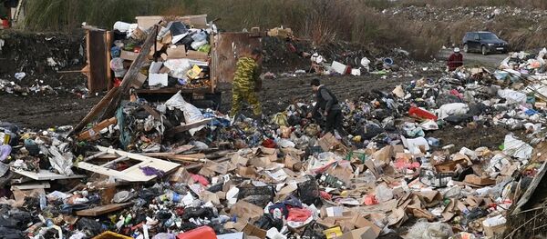 Свалочный вопрос: как в Сухуме утилизируют мусор Свалочный вопрос: как в Сухуме утилизируют мусор - Sputnik Абхазия