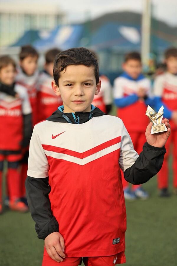 Гагрский Леон стал вторым на турнире по футболу в Сочи Гагрский Леон стал вторым на турнире по футболу в Сочи - Sputnik Абхазия