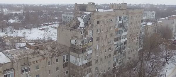 Беспилотник заснял последствия взрыва газа в жилом доме города Шахты Беспилотник заснял последствия взрыва газа в жилом доме города Шахты - Sputnik Абхазия