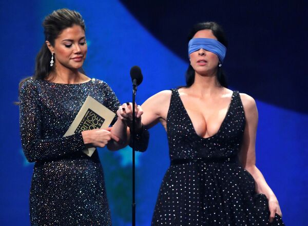 Актриса Сара Сильверман объявляет победителя премии Critics Choice Awards - Sputnik Абхазия