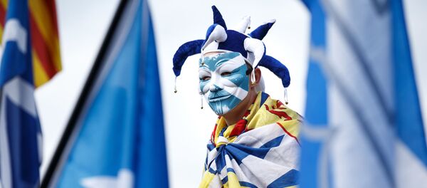 Марш за независимость Шотландии в Эдинбурге Марш за независимость Шотландии в Эдинбурге - Sputnik Абхазия