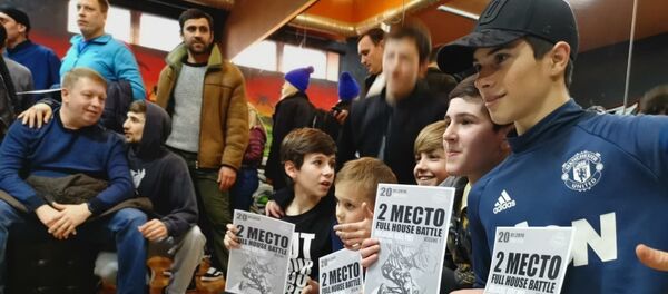 Брейкеры из Абхазии на чемпионате по брейк-дансу Full house battle в Сочи Брейкеры из Абхазии на чемпионате по брейк-дансу Full house battle в Сочи - Sputnik Аҧсны