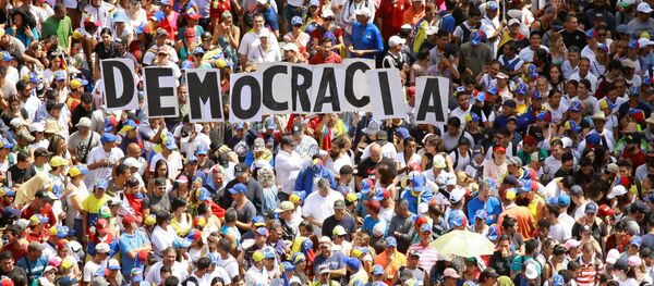 Митинг оппозиции в Венесуэле, 23 января 2019 Митинг оппозиции в Венесуэле, 23 января 2019 - Sputnik Абхазия