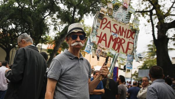 Лидер оппозиции Венесуэлы Хуан Гуаидо выступил на митинге в Каракасе  - Sputnik Абхазия