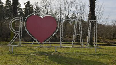 Инсталяция "Я люблю Гал" в центре города