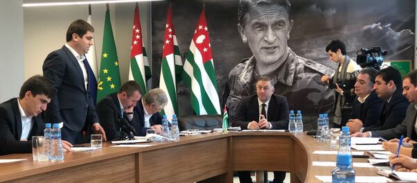 Коллегия Государственного комитета Республики Абхазия по управлению государственным имуществом и приватизации Коллегия Государственного комитета Республики Абхазия по управлению государственным имуществом и приватизации - Sputnik Абхазия