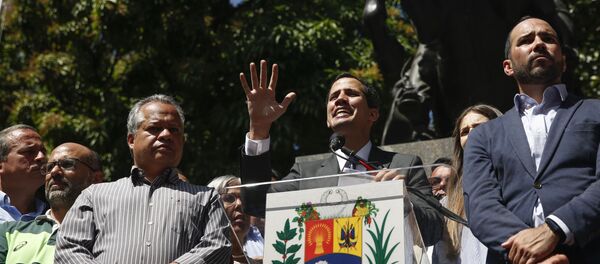 Лидер оппозиции Венесуэлы Хуан Гуаидо выступил на митинге в Каракасе Лидер оппозиции Венесуэлы Хуан Гуаидо выступил на митинге в Каракасе - Sputnik Абхазия
