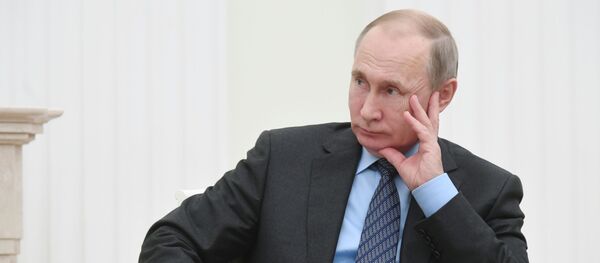 Президент РФ В. Путин встретился с президентом Молдавии И. Додоном Президент РФ В. Путин встретился с президентом Молдавии И. Додоном - Sputnik Абхазия