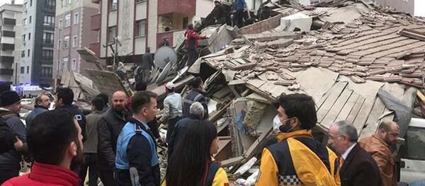 Обрушился дом в Турции - Sputnik Абхазия