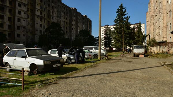 Двор - Sputnik Абхазия