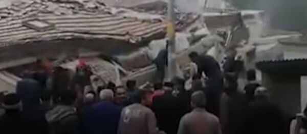 Последствия обрушения жилого дома в Стамбуле Последствия обрушения жилого дома в Стамбуле - Sputnik Аҧсны