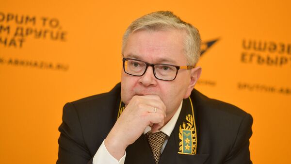 Посол России в Абхазии Алексей Двинянин - Sputnik Аҧсны