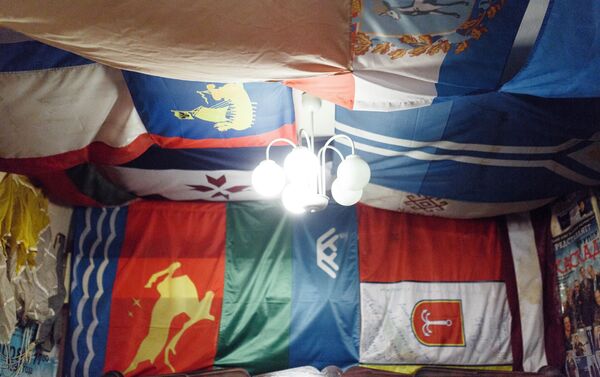 Флаги, подаренные группе на концертах - Sputnik Абхазия