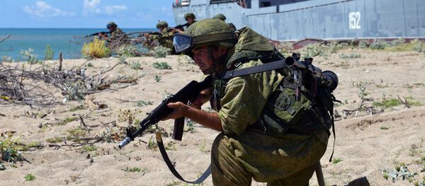 Тактические учения на российской военной базе в Абхазии Тактические учения на российской военной базе в Абхазии - Sputnik Абхазия