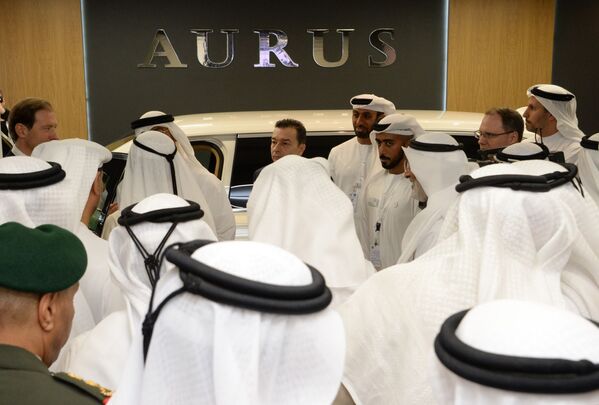 Автомобиль Aurus на международной выставке вооружений IDEX-2019 в Абу-Даби - Sputnik Абхазия