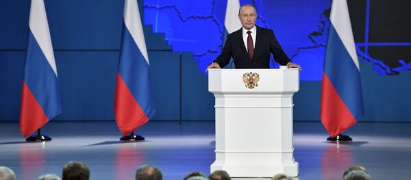 Ежегодное послание президента РФ В. Путина Федеральному Собранию Ежегодное послание президента РФ В. Путина Федеральному Собранию - Sputnik Абхазия