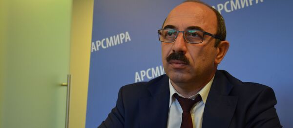 Игорь Миквабия Игорь Миквабия - Sputnik Абхазия