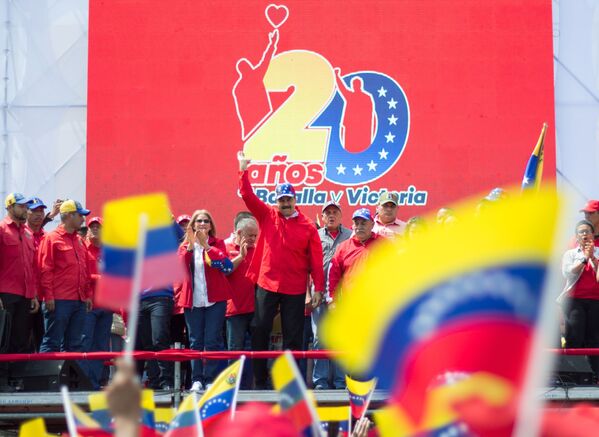 Президент Республики Венесуэла Николас Мадуро выступает на митинге в Каракасе - Sputnik Абхазия