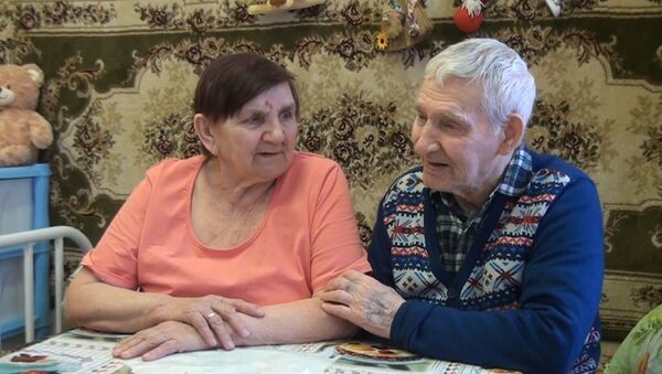Полвека спустя: влюбленные встретились в доме престарелых    - Sputnik Абхазия