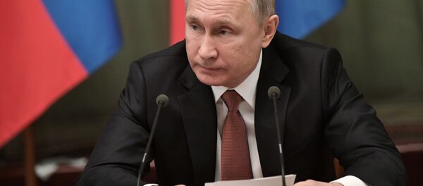 Встреча президента РФ В. Путина с членами правительства РФ Встреча президента РФ В. Путина с членами правительства РФ - Sputnik Абхазия