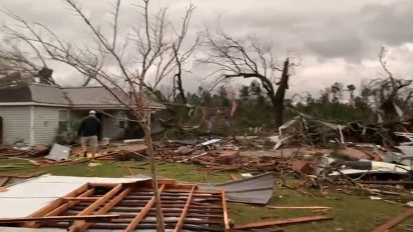 Последствия разрушительного торнадо в Алабаме - Sputnik Абхазия