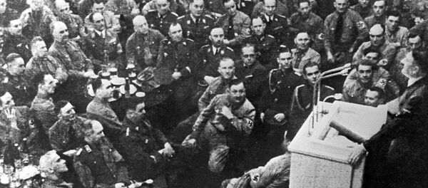 Выступление на офицерском собрание фюрера Адольфа Гитлера. Выступление на офицерском собрание фюрера Адольфа Гитлера. - Sputnik Абхазия