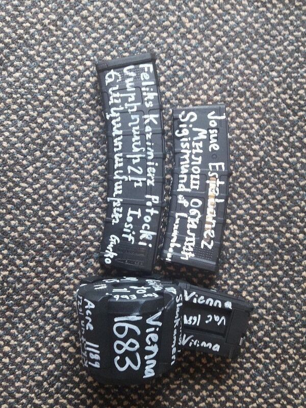 Надписи на грузинском замечены на оружии атаковавших мечети в Новой Зеландии - Sputnik Абхазия