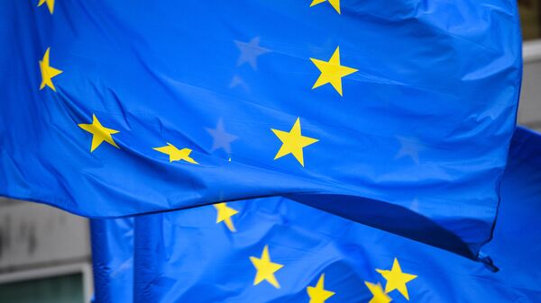 Флаги с символикой Евросоюза в Брюсселе - Sputnik Аҧсны