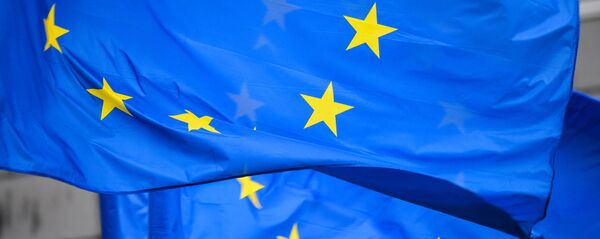 Флаги с символикой Евросоюза в Брюсселе Флаги с символикой Евросоюза в Брюсселе - Sputnik Абхазия