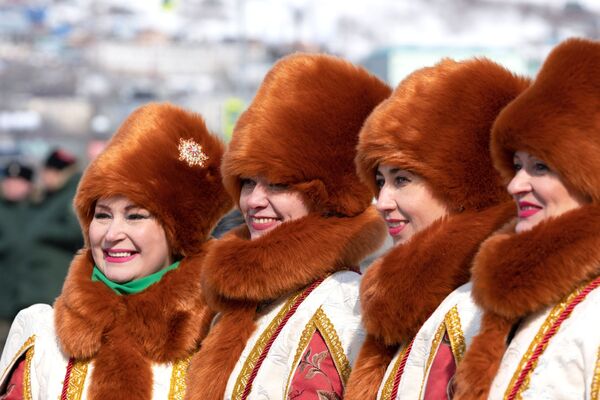 Участницы фестиваля Крымская весна в Петропавловске-Камчатском - Sputnik Абхазия