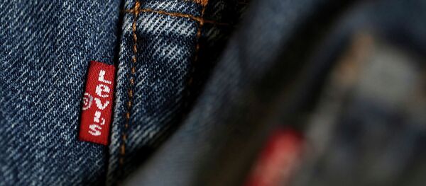Джинсы Levi's Джинсы Levi's - Sputnik Абхазия