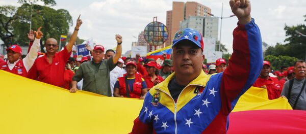 Акция в поддержку Н. Мадуро в Венесуэле Акция в поддержку Н. Мадуро в Венесуэле - Sputnik Абхазия