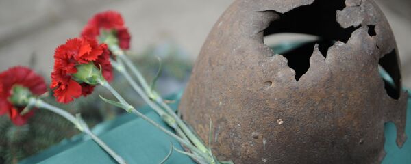 Передача РФ останков военнослужащего, погибшего в 1943 году в ходе боев за Славянск Передача РФ останков военнослужащего, погибшего в 1943 году в ходе боев за Славянск - Sputnik Абхазия