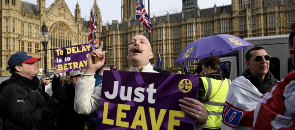 Акция противников и сторонников Brexit в Лондоне - Sputnik Абхазия