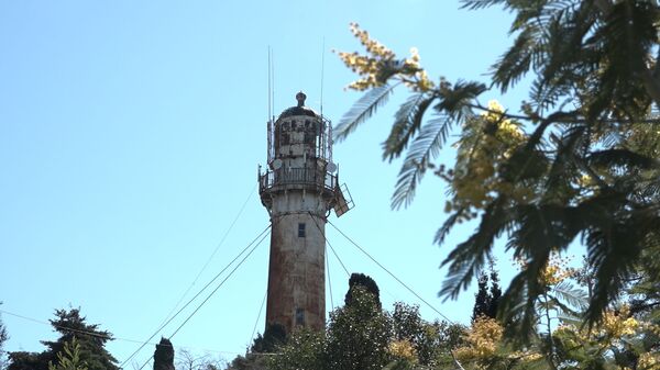 Свет прошлого: как выглядит Сухумский маяк изнутри - Sputnik Абхазия