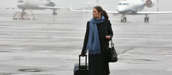 На летном поле аэропорта Шереметьево-1 - Sputnik Абхазия