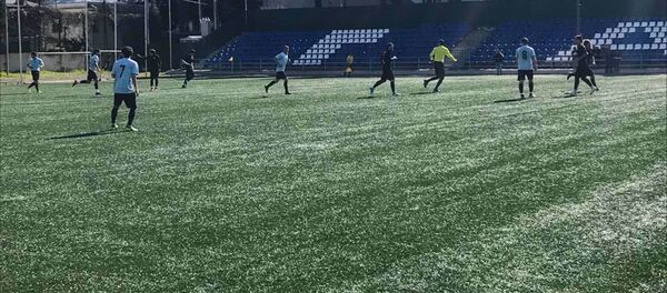 Матч футбольных клубов Гагры и Афона в городе Гагра в пятницу 5 апреля - Sputnik Абхазия