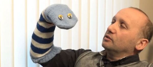 Поет и рассказывает: как создавался говорящий алфавит абхазского языка Поет и рассказывает: как создавался говорящий алфавит абхазского языка - Sputnik Абхазия