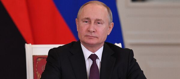 Президент РФ В. Путин встретился с президентом Анголы Ж. Лоуренсу Президент РФ В. Путин встретился с президентом Анголы Ж. Лоуренсу - Sputnik Абхазия