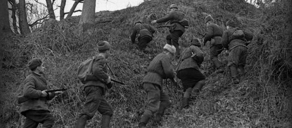 1941-1945 шш. рызтәи Аџьынџьтәылатә еибашьра Дуӡӡа 1941-1945 шш. рызтәи Аџьынџьтәылатә еибашьра Дуӡӡа - Sputnik Аҧсны